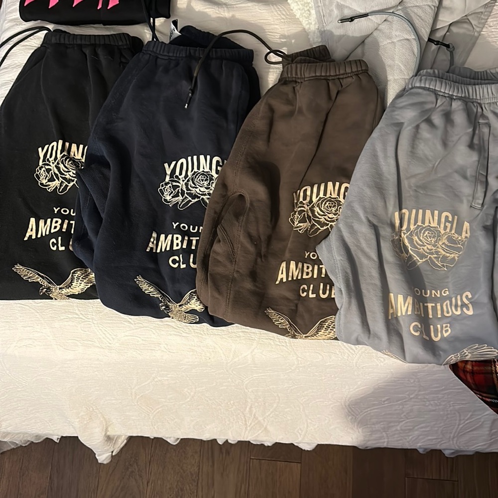YOUNGLA IMMORTAL JOGGER SIZE LARGE